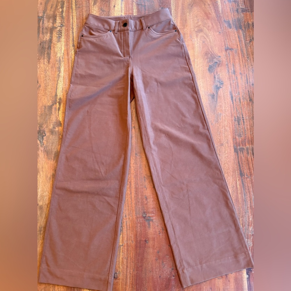 Lululemon City Sleek 5 Pkt Wide Leg Pant